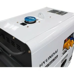 HYUNDAI DHY6000SE 5300 W diesel electric generator