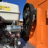 Broyeur de branches Deleks DK-900 13hp transmission par courroie
