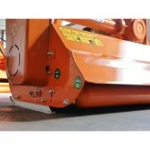 Hammer crusher for tractor Deleks LINCE-SP165