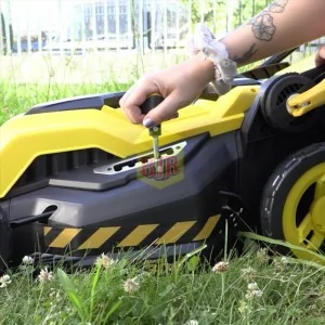 Battery-powered lawnmower Garland Grass 300 gears