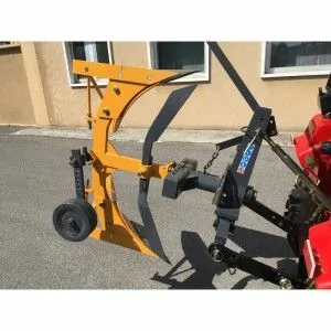 Reinforced reversible plow DRP-35 for Deleks tractor