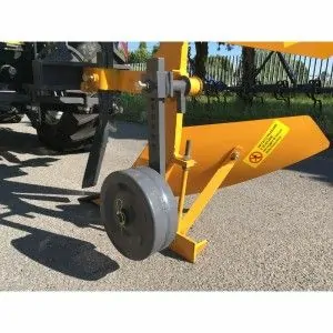 Reinforced reversible plow DRP-35 for Deleks tractor