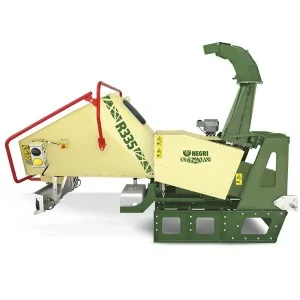 Tractor mounted branch shredder Negri R335TPN