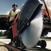 Scie de sol Husqvarna FS 500 E présentation