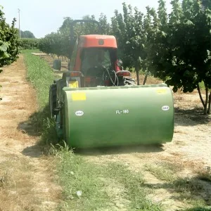 Broyeur PTO avec ramasseur GEO ITALY FL 90 - 160 cm
