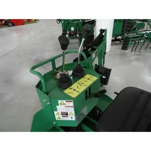 Rétrocaveuse pour tracteur GEO ITALY BH5R-HSX 270 Kg