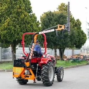 Hydraulic hedge trimmer arm for tractor Deleks AIRONE-130-TR 20-60HP