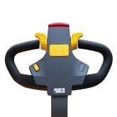 Elektrischer Stapler Kompak ES15-II 1500 KG