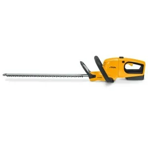 Battery hedge trimmers