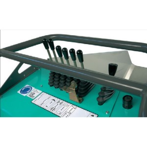 Min dumper con pala Imer Iberica Taurus 700 comandi