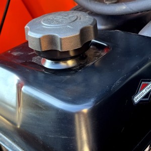 Mini-dumper à chenilles avec pelle Deleks MB8000 carburant