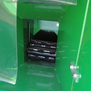 Biotrituratore di filiale ECO17 Geo Italy 25 - 80 CV