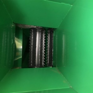 Trituratore di rami con presa di forza Geo Italy ECO21-Z 30 - 100 HP