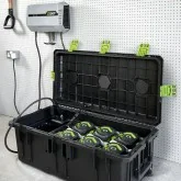 Mehrfachanschluss-Ladekoffer CHU6000-K0004 1600 W