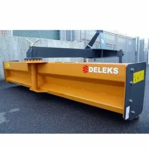 Lame niveleuse renforcée pour tracteur Deleks DDL-225