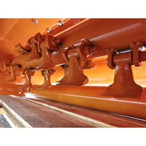 Decespugliatore a martello per trattore DELEKS LINCIONE