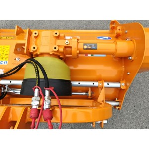 Schlegelmulcher für Traktor DELEKS LINCIONE SPH