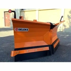 Snow plow for tractor Deleks LNV-180-C 25-60HP