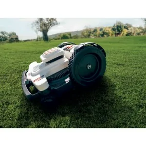 Battery-powered lawn mower robot Ambrogio 4.0 Elite 4W