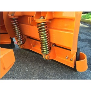 Schneepflug für Traktor Deleks LNV-300-C 60-90PS