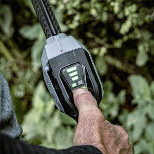 Tagliasiepi a batteria a doppio taglio Ego Power HTX5300-P 53 cm