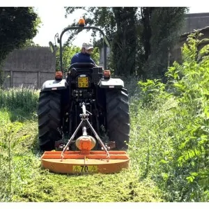 Débroussailleuse sur chenilles à prise de force Deleks BUGGY-100C 970 mm