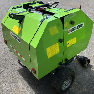 Mini presse à balles pour tracteur DELEKS STAR 24 - 55 CV