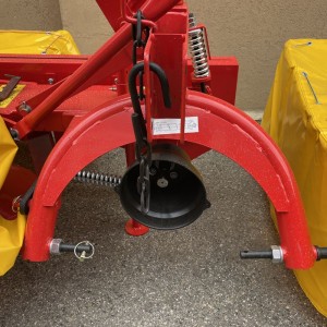 Rotary mower for tractor Deleks DFR-135 Mini