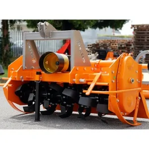 Rotovator für Traktor Deleks DFH-135 1345 mm