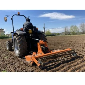 DELEKS KR - Herse roulante de tracteur avec rouleau tubulaire DELEKS KR