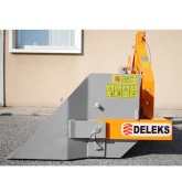 DELEKS PRM-H Pá traseira reforçada para tractores DELEKS PRM-H