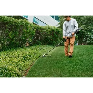Roçadora profissional a bateria Ego Power STX4500 45 cm