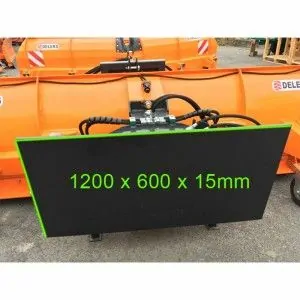 Snow plow for tractor Deleks SSH-04-3.0-W