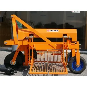 Potato harvester for tractor Deleks DPT-150 35-60 HP