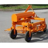 Arracheuse de pommes de terre pour tracteur Deleks DPT-150 35-60 HP