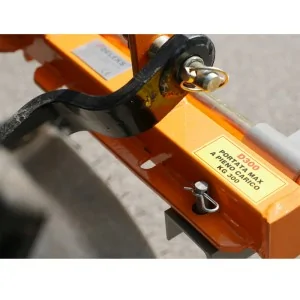 Rear pallet lift for DELEKS D-300 tractor 300kg