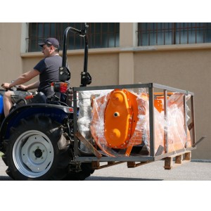 Sollevatore posteriore per pallet per trattore DELEKS D-300 300 kg