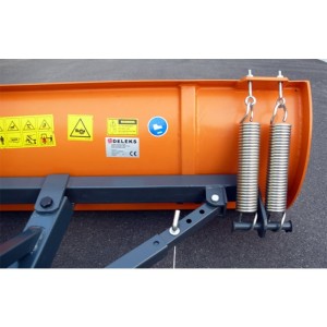 Schneepflug für Traktor DELEKS LNS-C