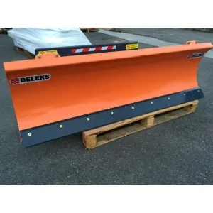 Light snow plow for DELEKS LNS-M loaders