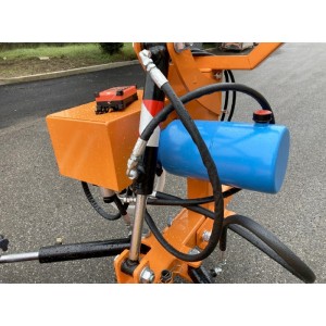 Veicolo spazzaneve DELEKS LNS-J