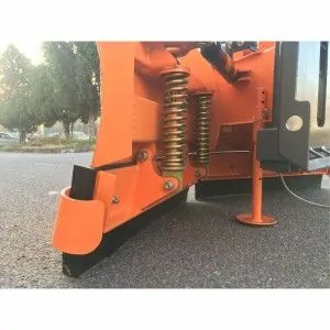 Snow plow for tractor Deleks LNV-250-E 50-90HP