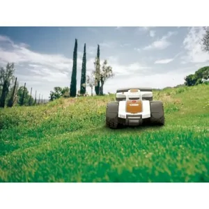 Battery-powered robotic lawnmower Ambrogio 4.36 Elite RTK