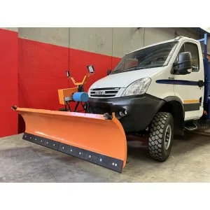 DELEKS LN-J front snow plough for vans