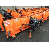 Limpa-neves montado em trator com carregador frontal SSH-E