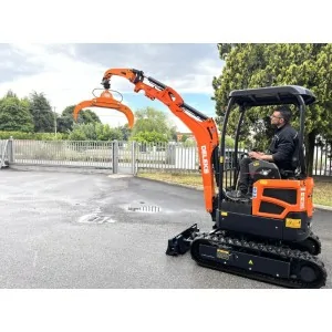 Forestry grapple for DELEKS DK-10H mini-excavators and cranes