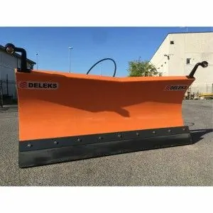 Snow plow for tractor Deleks LN-200-A 40-80HP