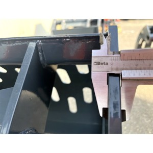 Selection/demolition grapple for DELEKS DKP15 cranes 250kg