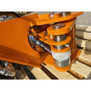 Forestry head for DELEKS CF10R mini-excavator