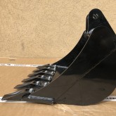 Ківш із зубцями для мініекскаватора - 60 см DELEKS