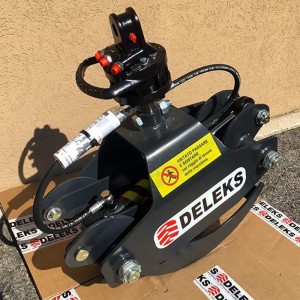 Forstgreifer für Kleintraktoren Deleks DK-10 mit GR-10 1150mm
